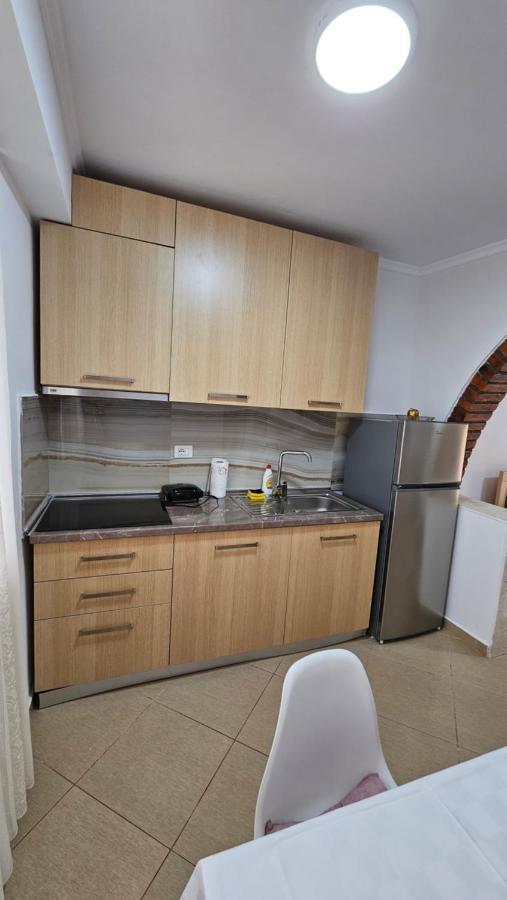 Aliaj Guest House Берат Екстер'єр фото
