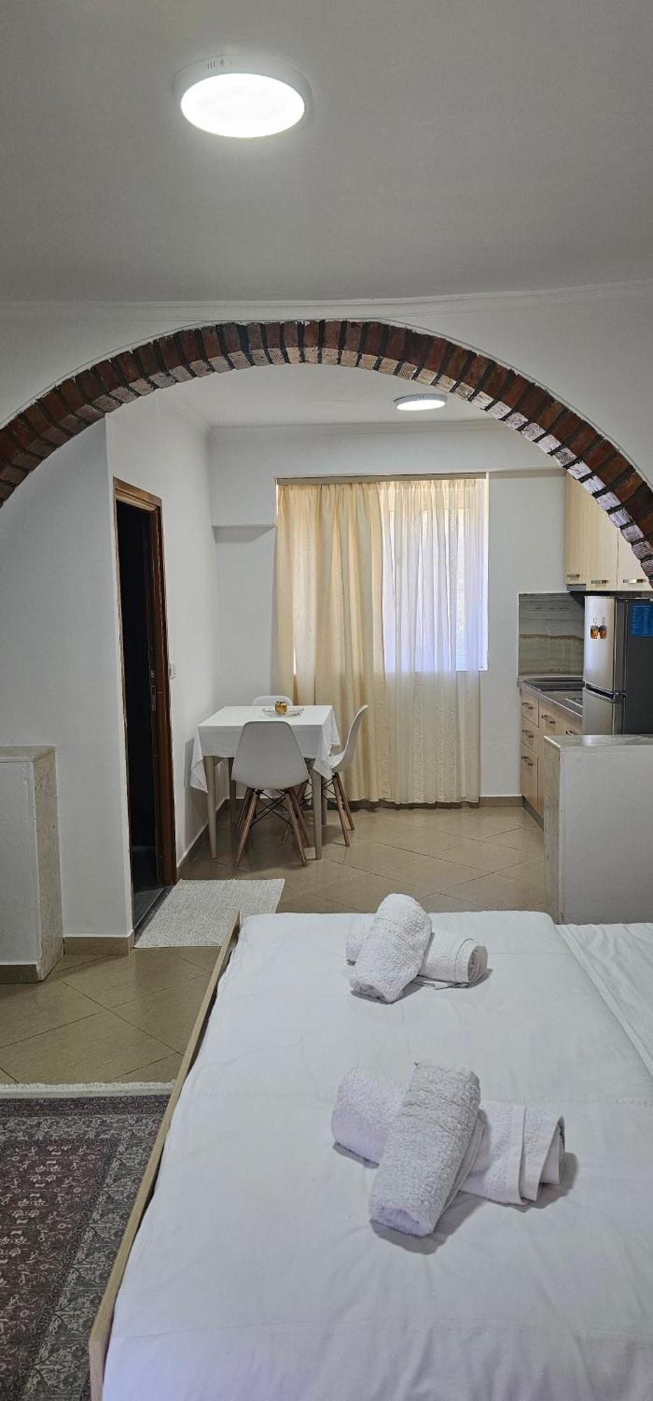 Aliaj Guest House Берат Екстер'єр фото
